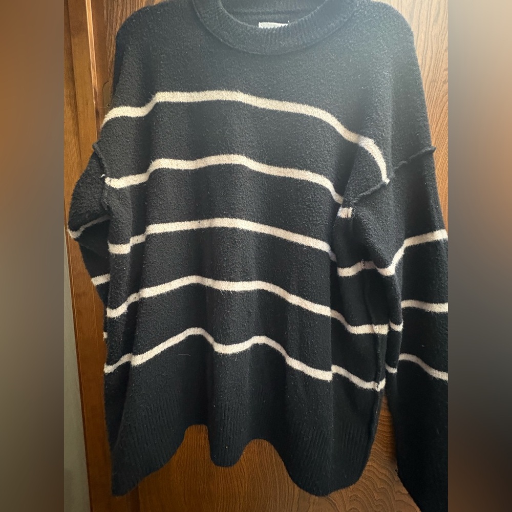 Aerie unreal sweater